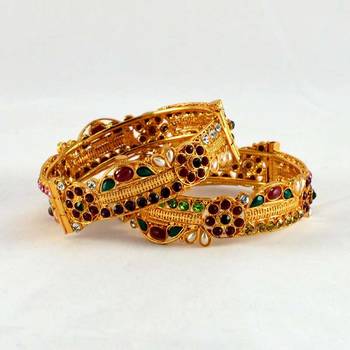Micro Gold Platted Skrew System Polky Stone Bangles 1