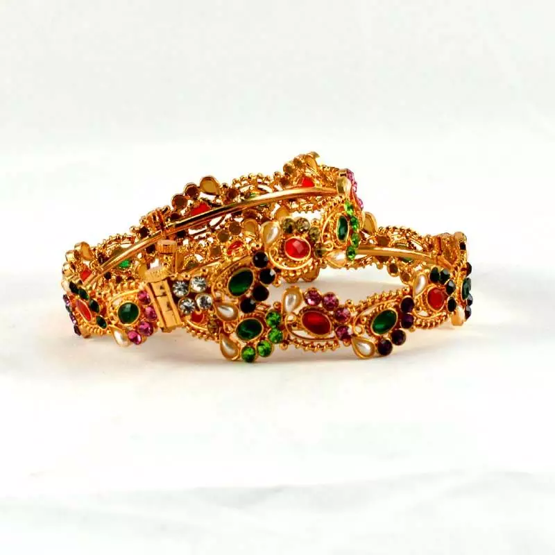 4.2Micro Gold Platted Skrew System Polky Stone Bangles