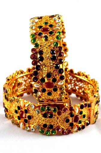 Micro Gold Platted Skrew System Polky Stone Bangles