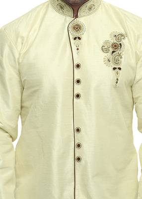 Cream Indo Western Kurta Set With Hand Embroided Buttons And Butta And Collar 4