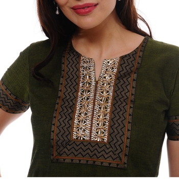 zari border kurtis
