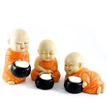 Beautiful Set of 3 Monks Candles 1