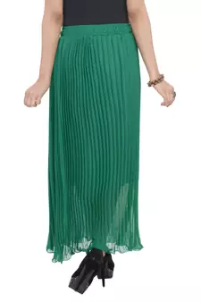 Green wrinkled chiffon skirts