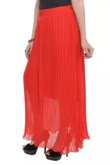 Red wrinkled chiffon skirts