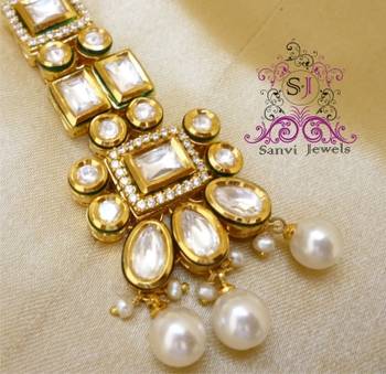 Pearl & Meenakari Maang Tikka 2
