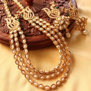 Mesmerising Multilayer Pearl Peacock Necklace Set 1