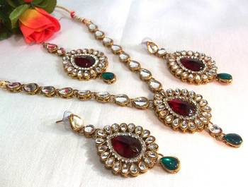 Butterfly Necklace Set With Earrings 1