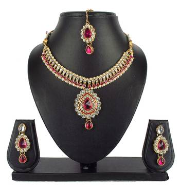 Butterfly Necklace Set With Earrings 1