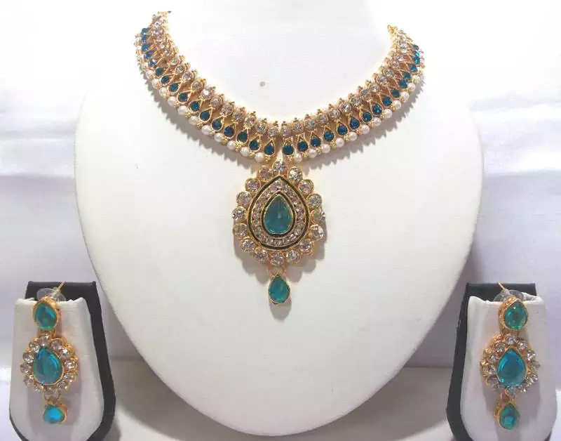 Sky Blue pearl Dulhan Necklace Set