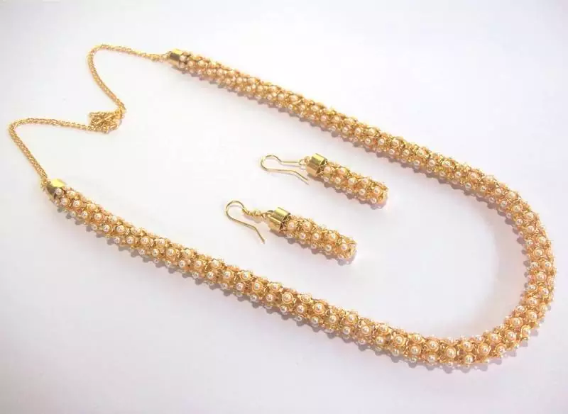 Golden white pearl ajger necklace set