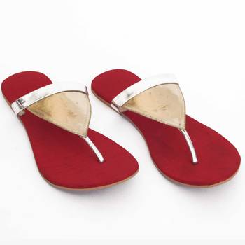Radiant Red Triangle flat 1