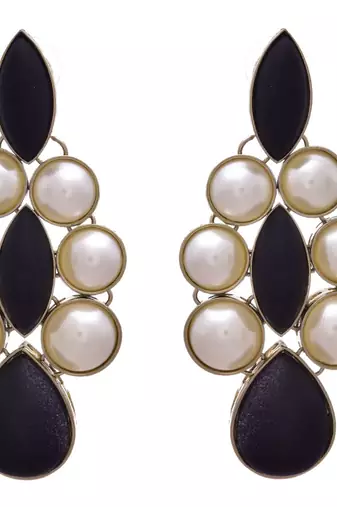 Black gold plated pearl earrings