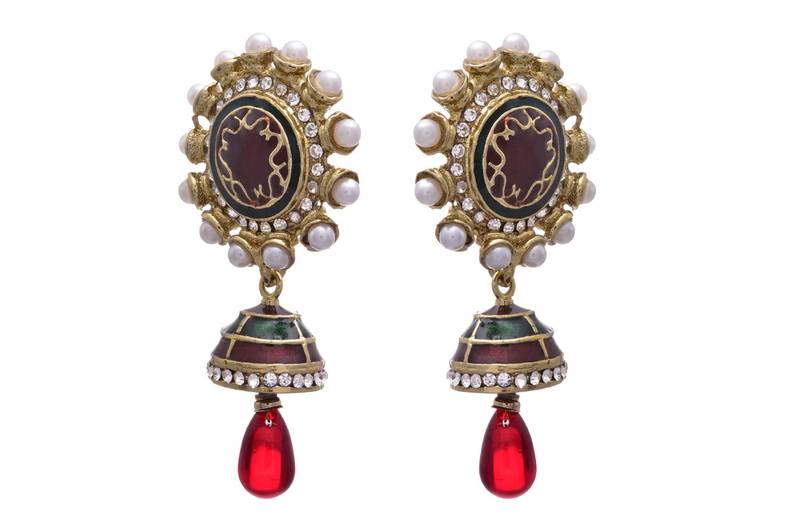 Red,green gold plated pearl danglers drops