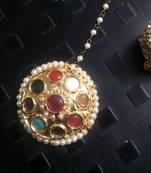 Multicoloured Maang Tikka