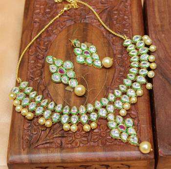 Gorgeous Gold Plated Necklace Set 1