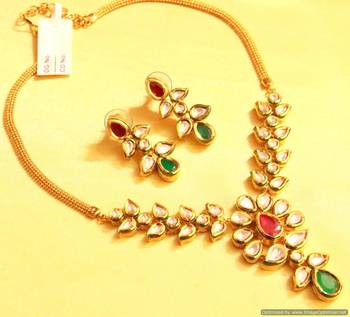Kundan Meenakari Ruby Elegant Necklace Set 1