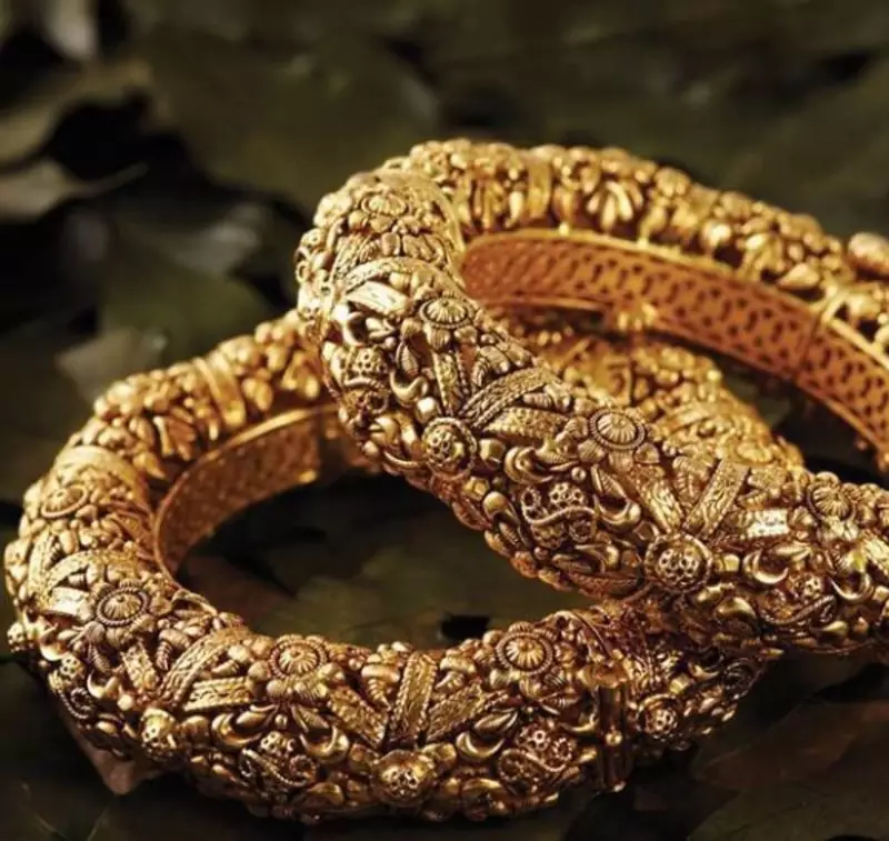 Classy Looking Gold Studded Bangle Pair