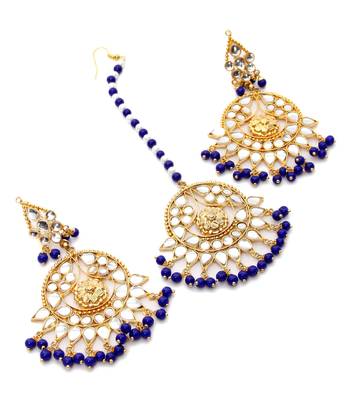 Kundan Earrings cum Tika Set 217MT44 1