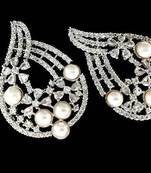 diamond look finest quality pearl earring pair