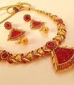 Lovely Pink Kempu Antique Necklace Set