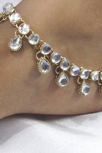 White stones kundan anklet