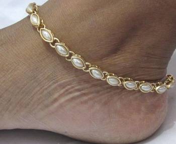 single line pearl kundan anklet 1