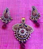 Red and Black Pearl Polki Pendant set v179