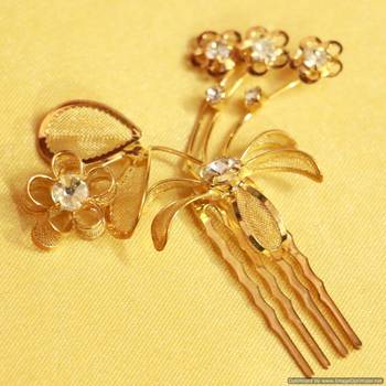 Flower Gold Look Zircon Hairclip 1