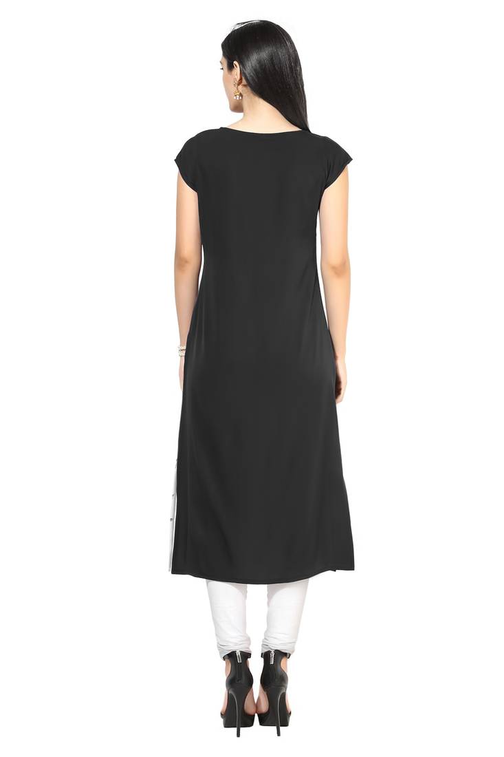 White faux crepe kurti