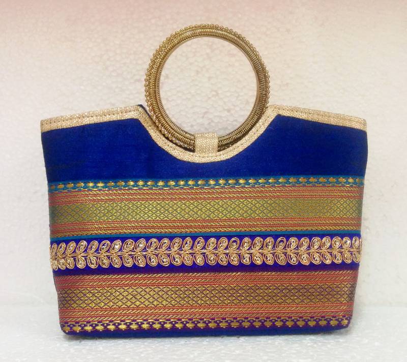 Party,Mehendi,marriage,gifting,silk, purse,gift, Ethnic, Indian,bag,handmade,border,traditional,india