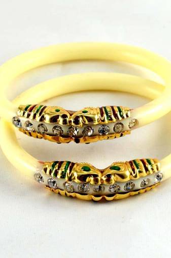 Designer Bangles Color Cream