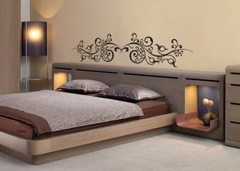 Small Curvy Vine Wall Decal Modern Graphic 1