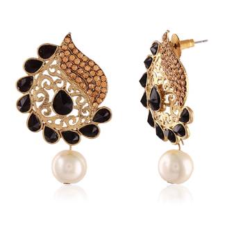 Exclusive Designer Black Kundan Gold Finishing Dangle Earrings 2