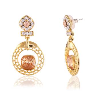 Stunning Designer Gold Finishing Dangle Earrings In Golden 2