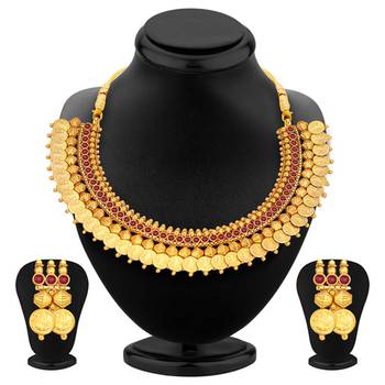 Marvellous Gold Plated Temple Jewellery Coin Necklace Set For Women 1