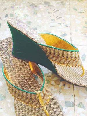green plain jute footwear 1