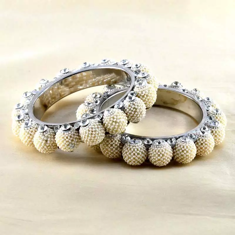 Exclusive Moti  Bangles