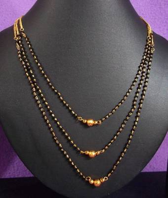 Three line black mangalsutra necklace 1