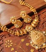 Gorgeous Nagaas Pearl Lakshmi Necklace Set