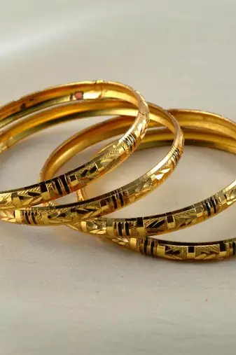 Cmdesigner Gold Platted Bangles