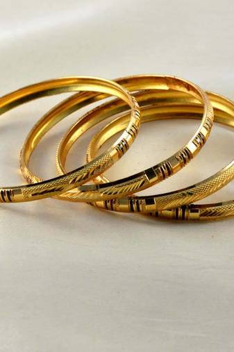Cmdesigner Gold Platted Bangles