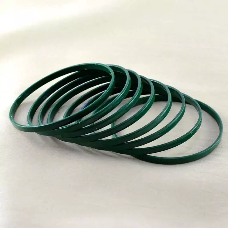 Cmexclusive Bangles