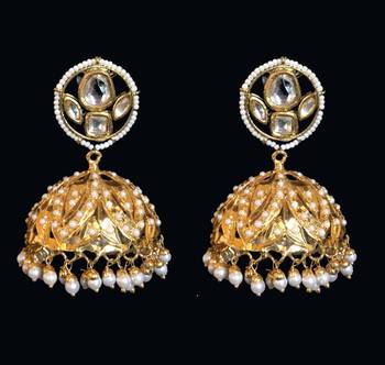 Pakistani Jadau And Kundan Pearl Studded Gold Plated Jhumka 1