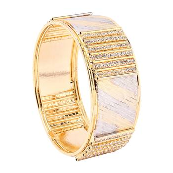 Gold antique gold bangles-and-bracelets 1