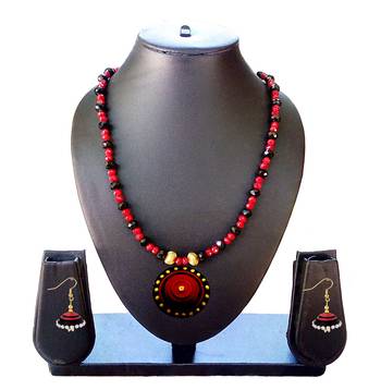 Beautiful  Red and Black Necklace and Earring Set 1