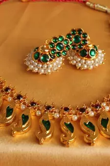 Beautiful Green Palakka Necklace Set 