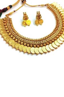 Temple coin necklace set