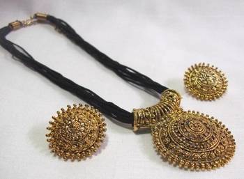 Antic Pendant Black Thread Mangalsutra Necklace Set 3