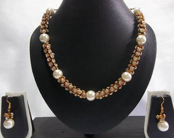 Golden Damru Stone Necklace Set 1