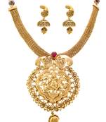 Gold  necklace set